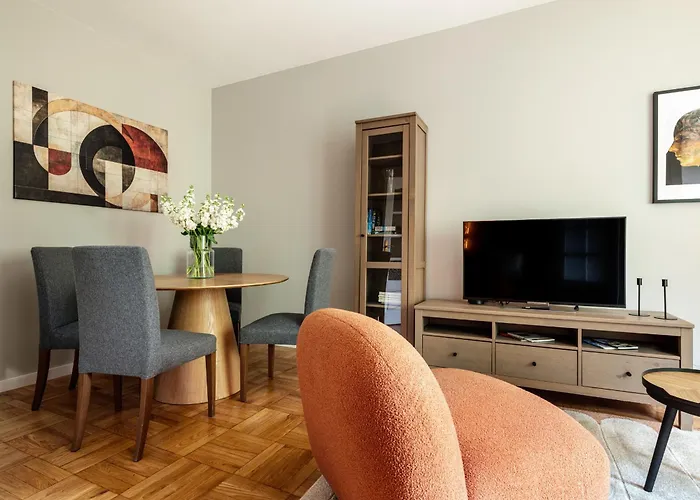 Tyzenhauz Apartments Lobzowska Street